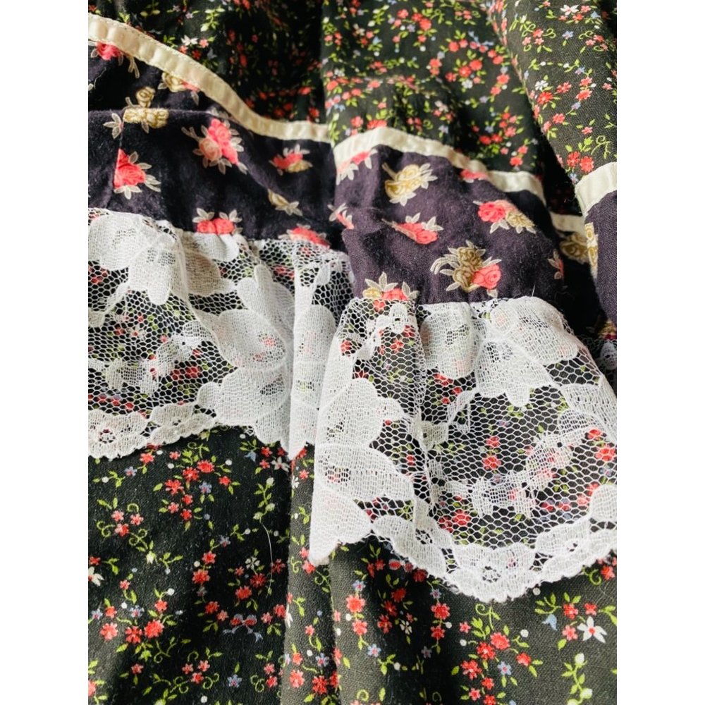 Vintage 70s Prairie Peasant Maxi Skirt Sz S Black Floral Calico Print Lace - Picture 6 of 9